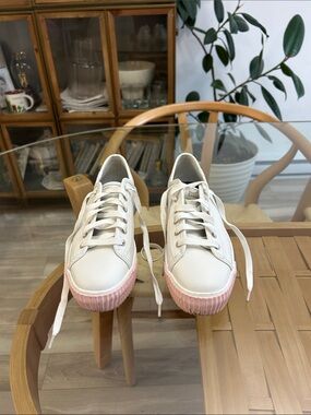 Keds Genuine Leather Women’s White Sneakers